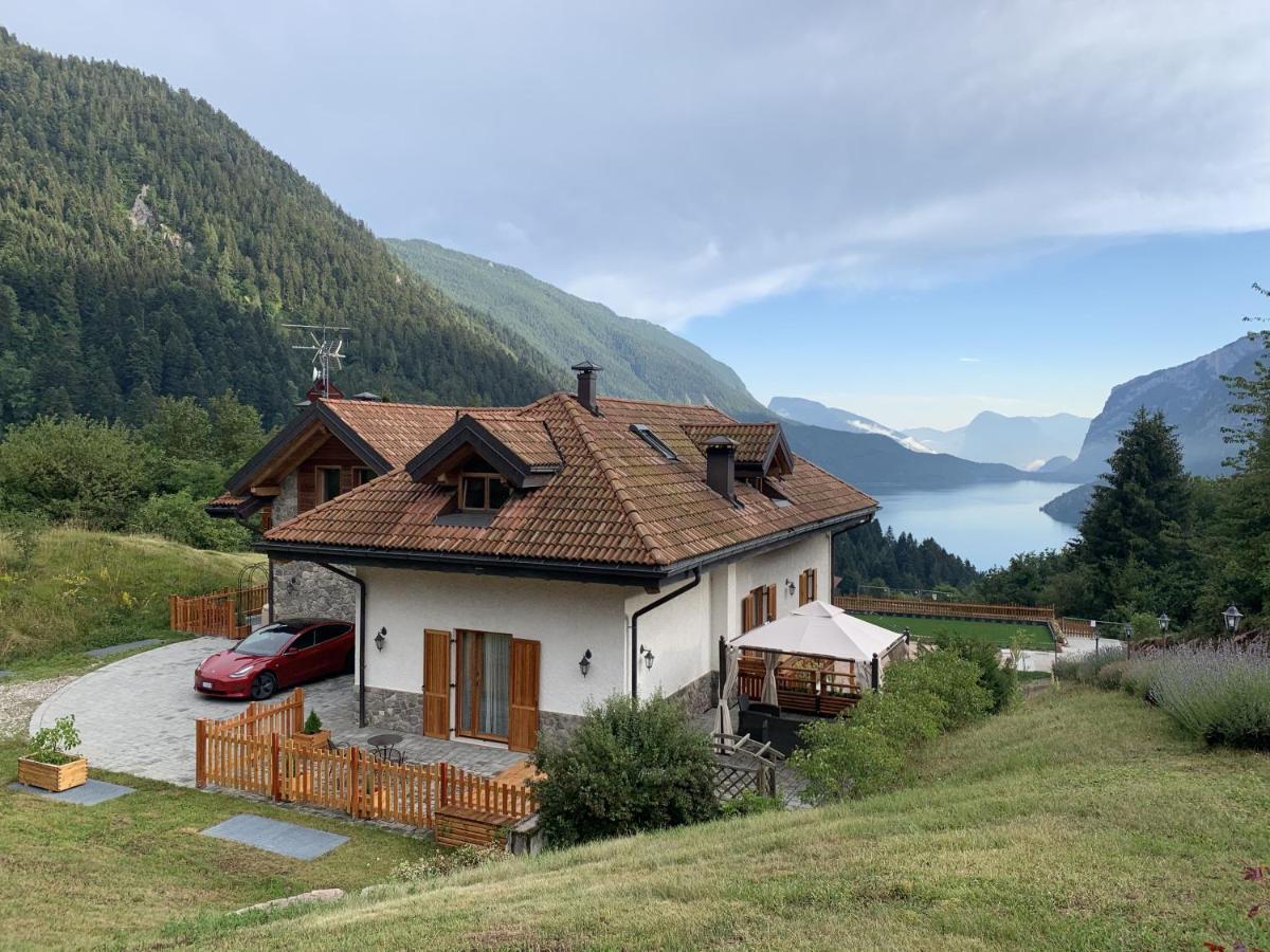 Agriturismo Ai Castioni Молвена Екстериор снимка