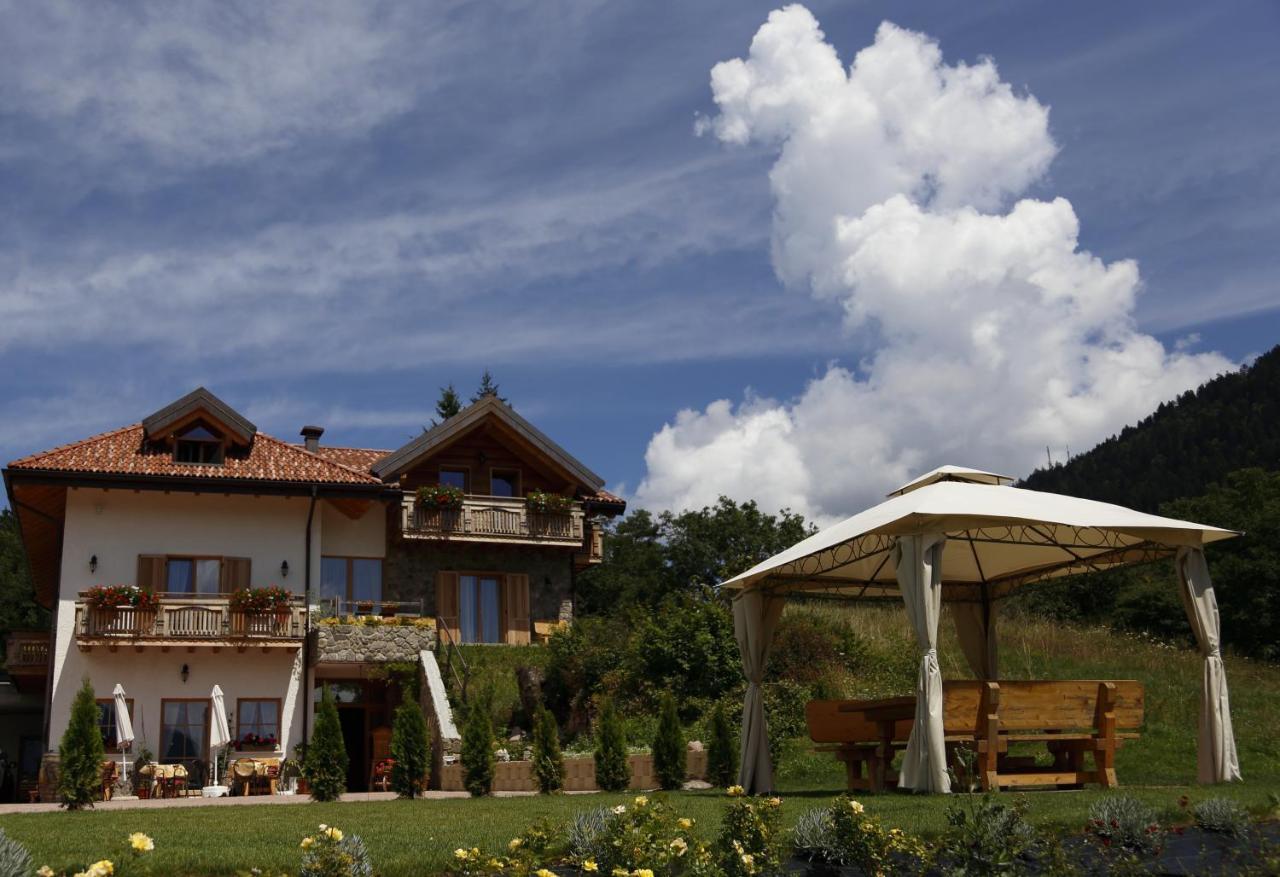 Agriturismo Ai Castioni Молвена Екстериор снимка